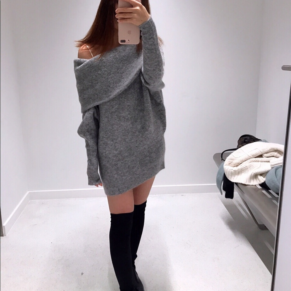Off-shoulder sweater